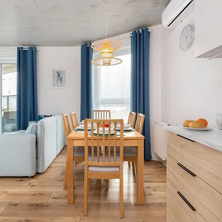 Lux Family Nadmorskie Tarasy By Renters Apartment Gdynia