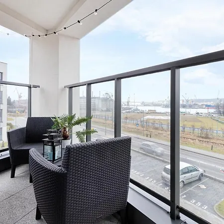 Lux Family Nadmorskie Tarasy By Renters Διαμέρισμα *