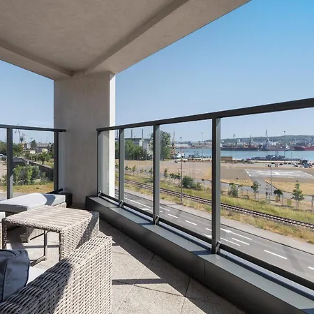 Lux Family Nadmorskie Tarasy By Renters Γκντίνια